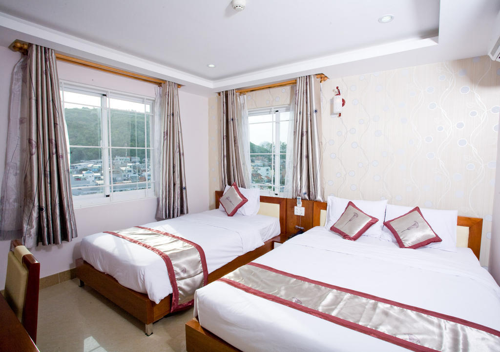 Ngoc Hong Hotel Nha Trang Quarto foto